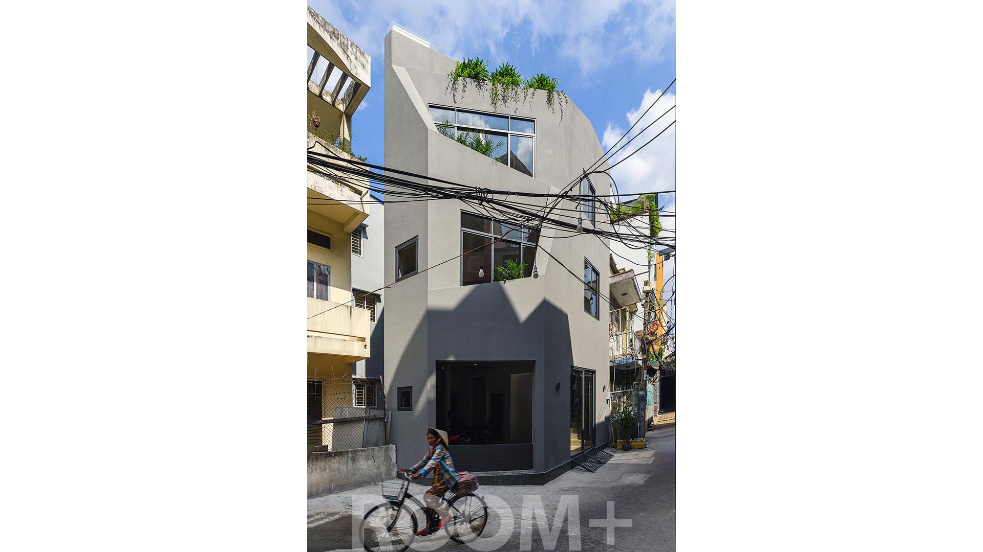 ROOM+ Cornerstone