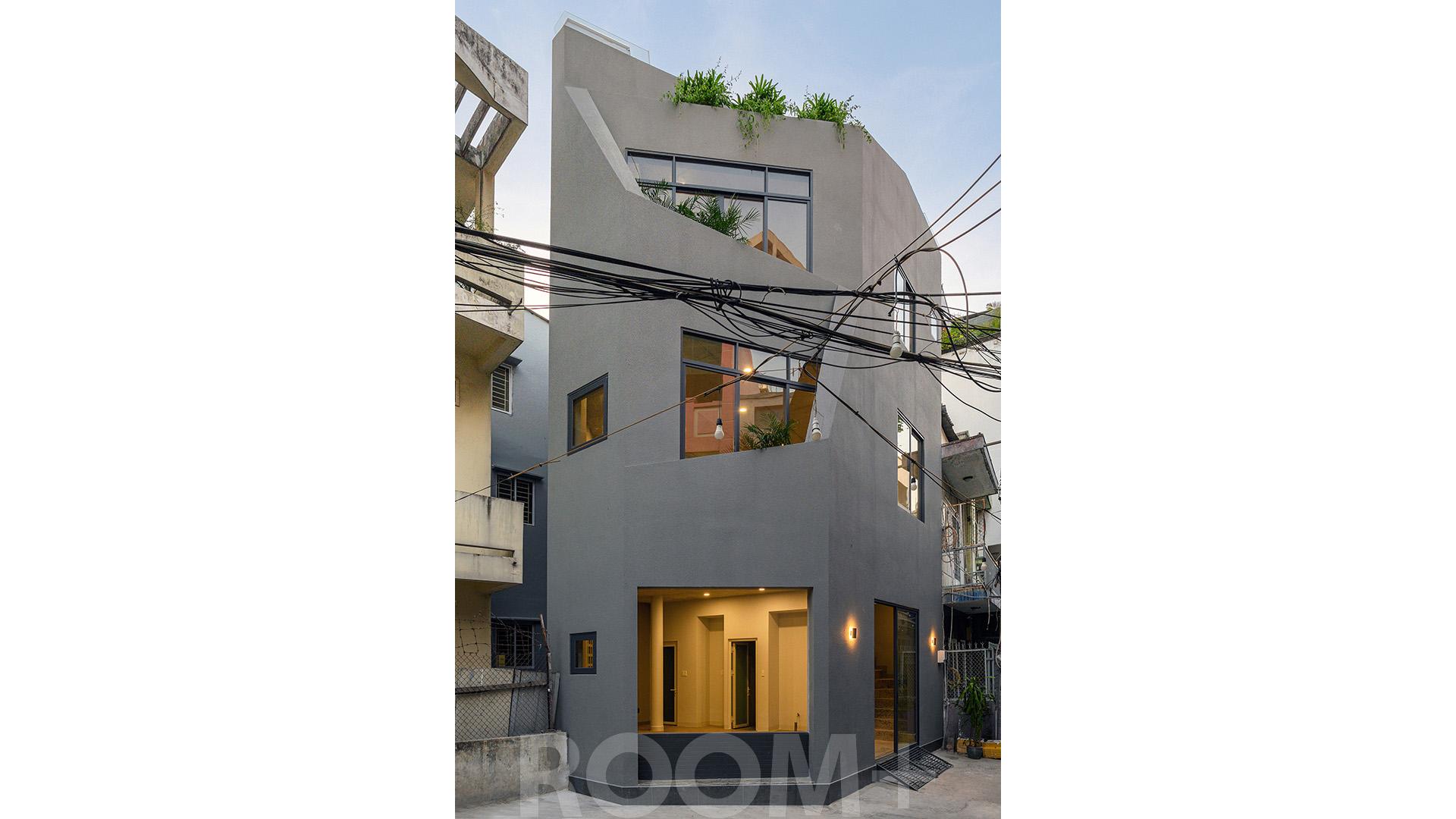 ROOM+ Cornerstone